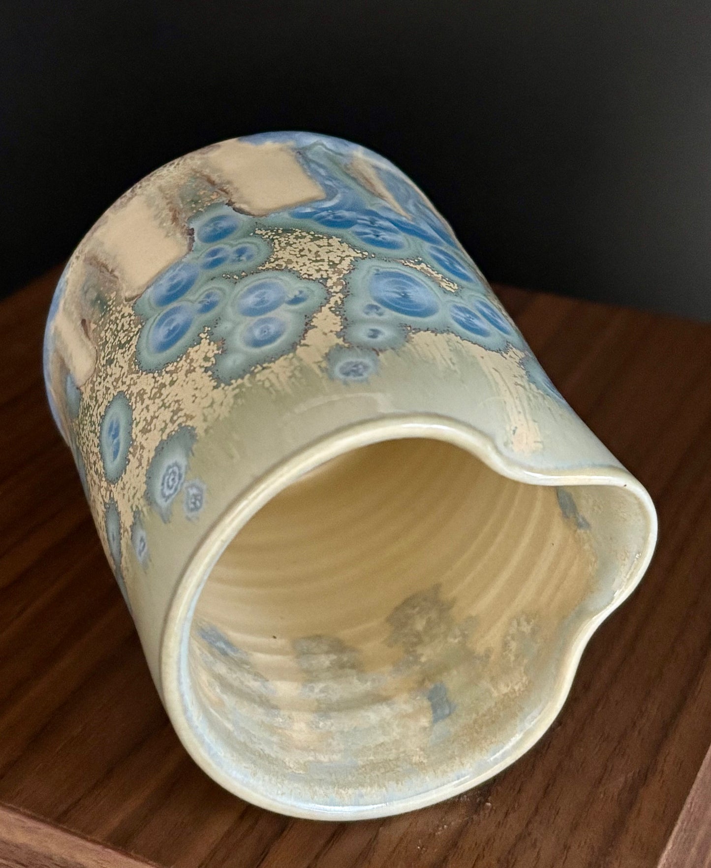 31. Creamer